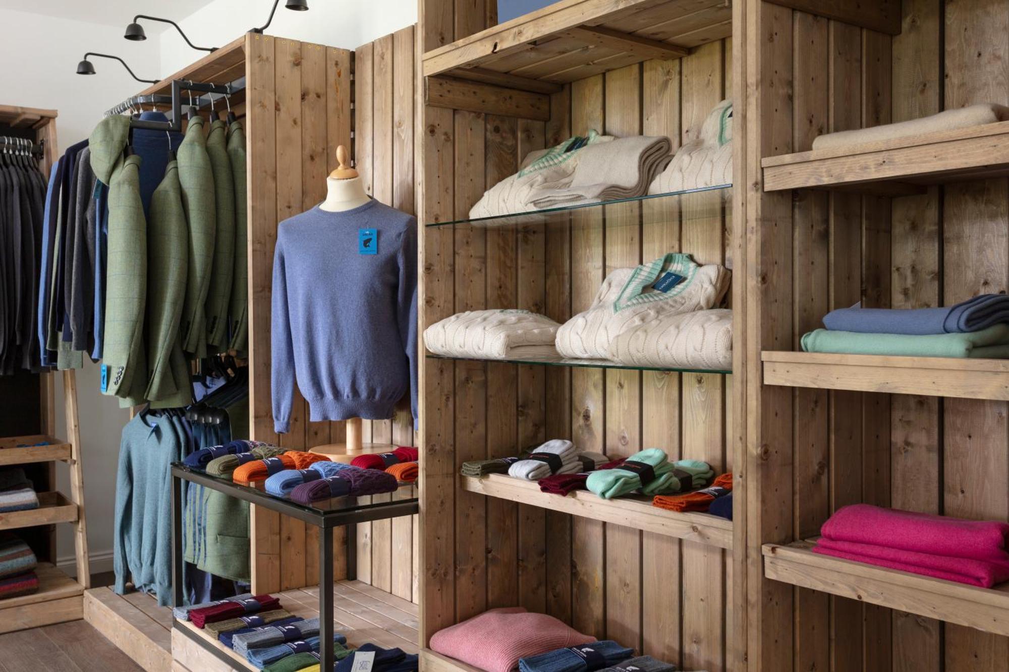 Schloss Roxburghe, Part Of Destination By Hyatt 외부 사진 The interior of a clothing store