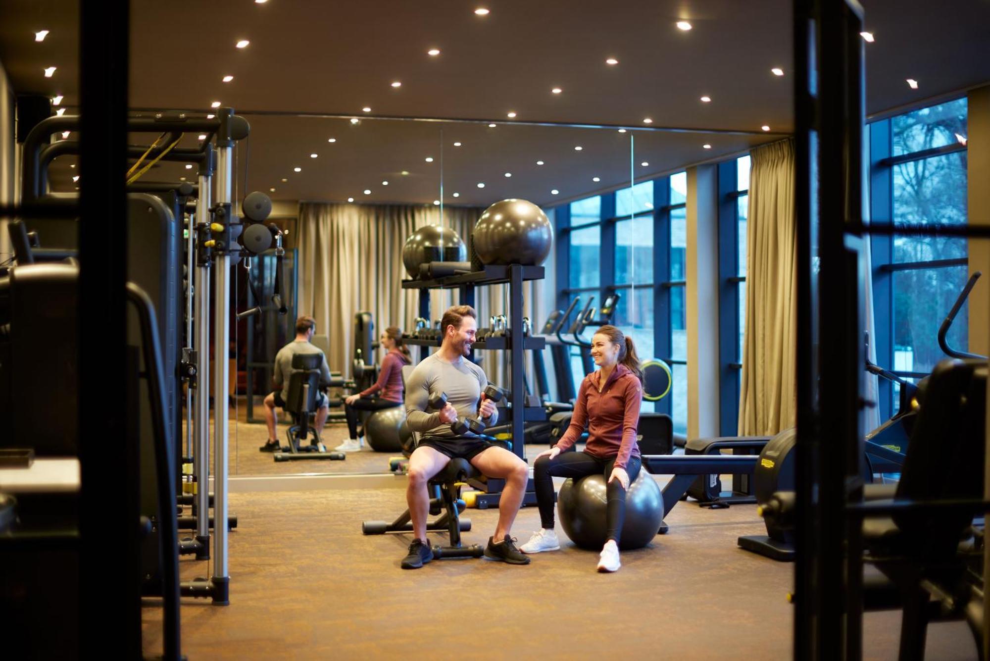 Schloss Roxburghe, Part Of Destination By Hyatt 외부 사진 The gym at the hotel